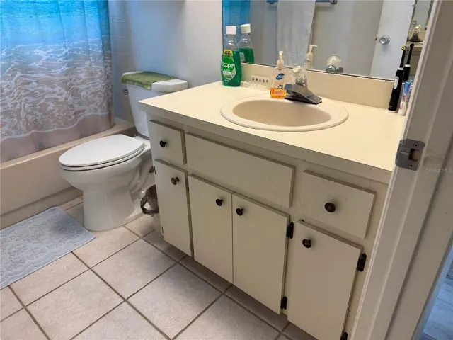 1170