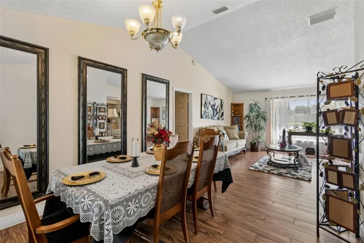 Breakfast nook