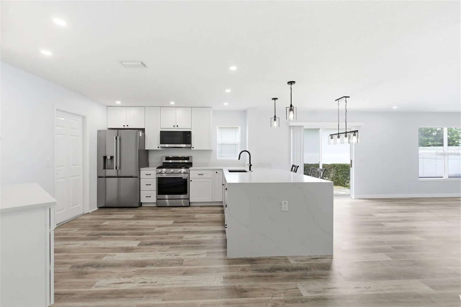 Kitchen 1