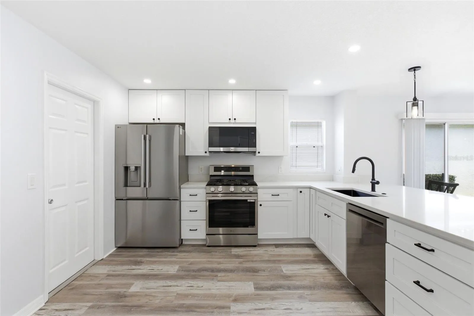 Kitchen 2