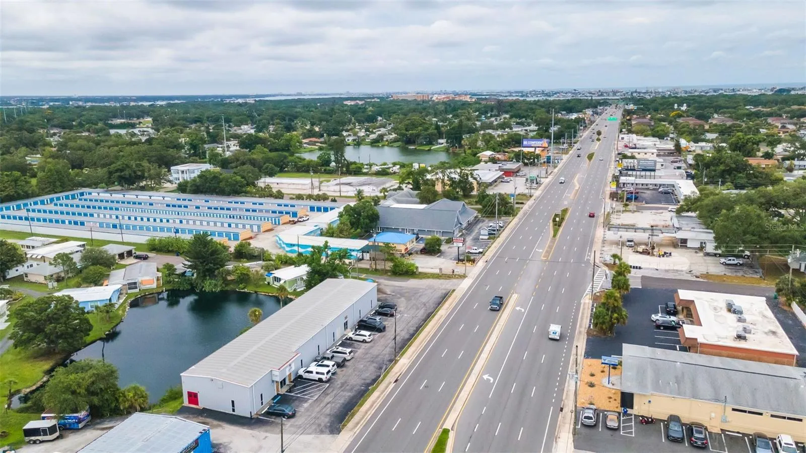 235 feet of frontage on Seminole Boulevard - 36,000 vehicles passing per day