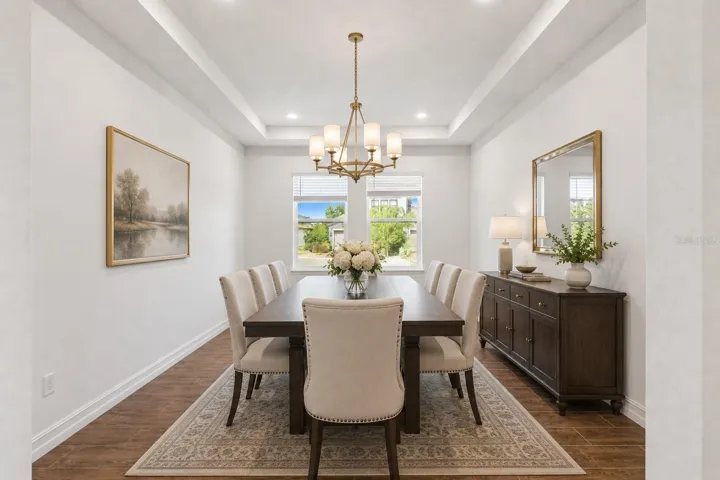 Formal Dining RoomVirtual Staged