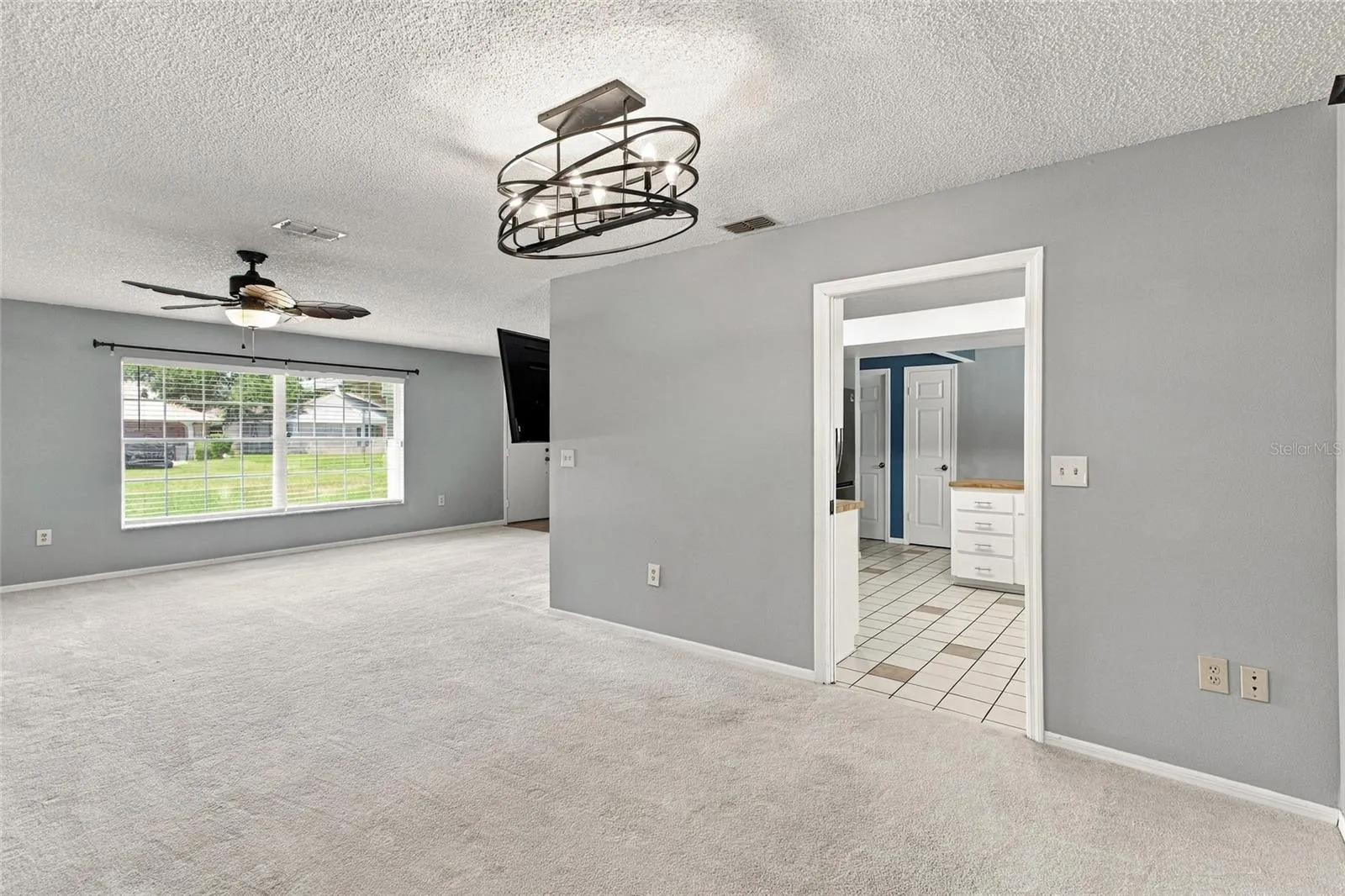 Dining Room/Living Room