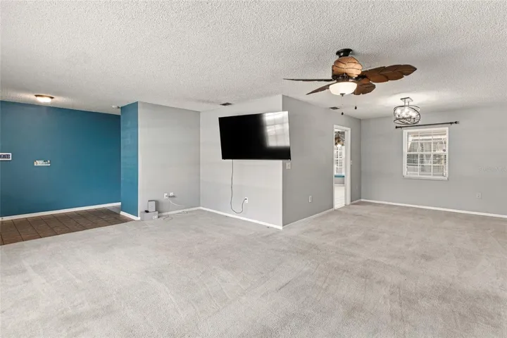Living Room/Dining Room