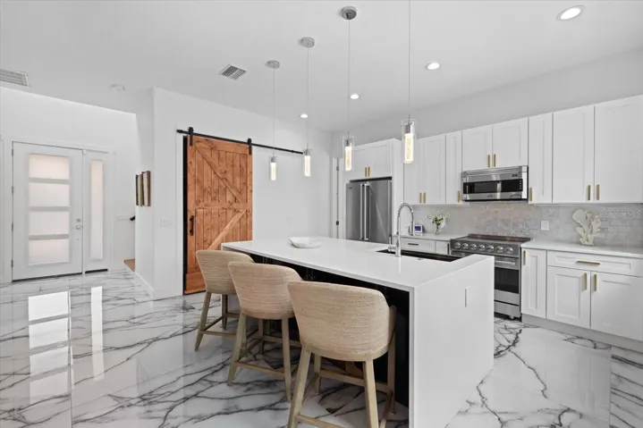 Large walk-in Pantry