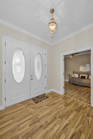 DOUBLE DOOR ENTRANCE, Foyer