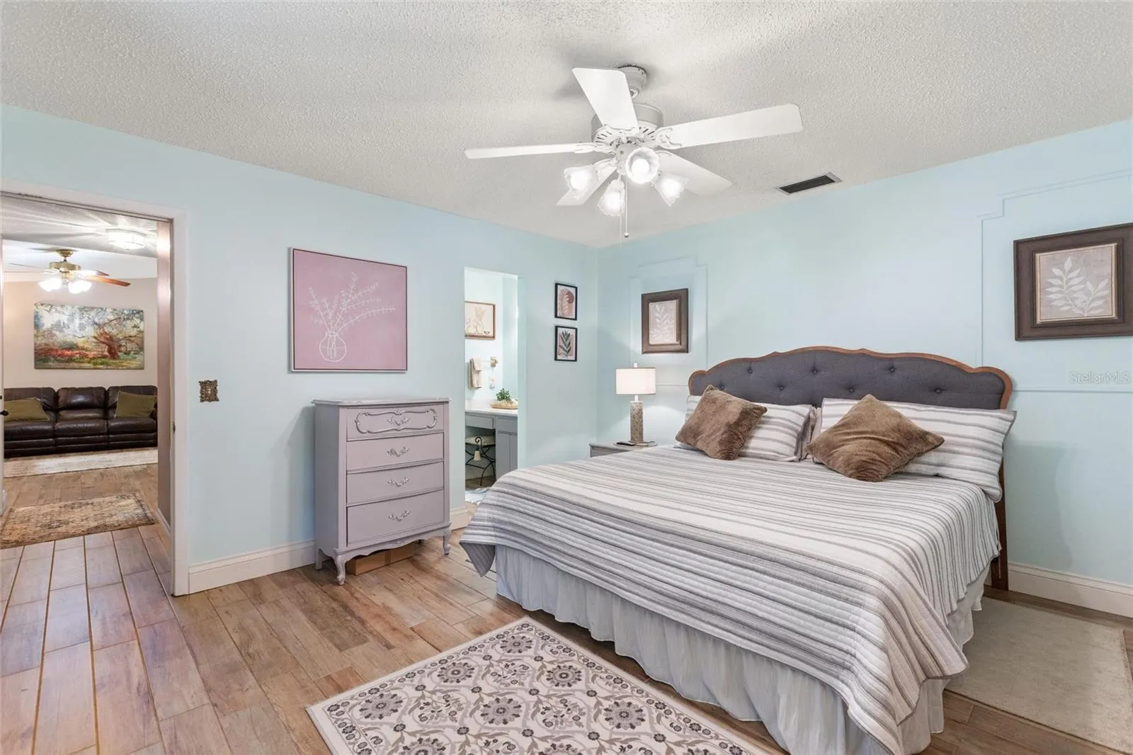 2ND MASTER SUITE