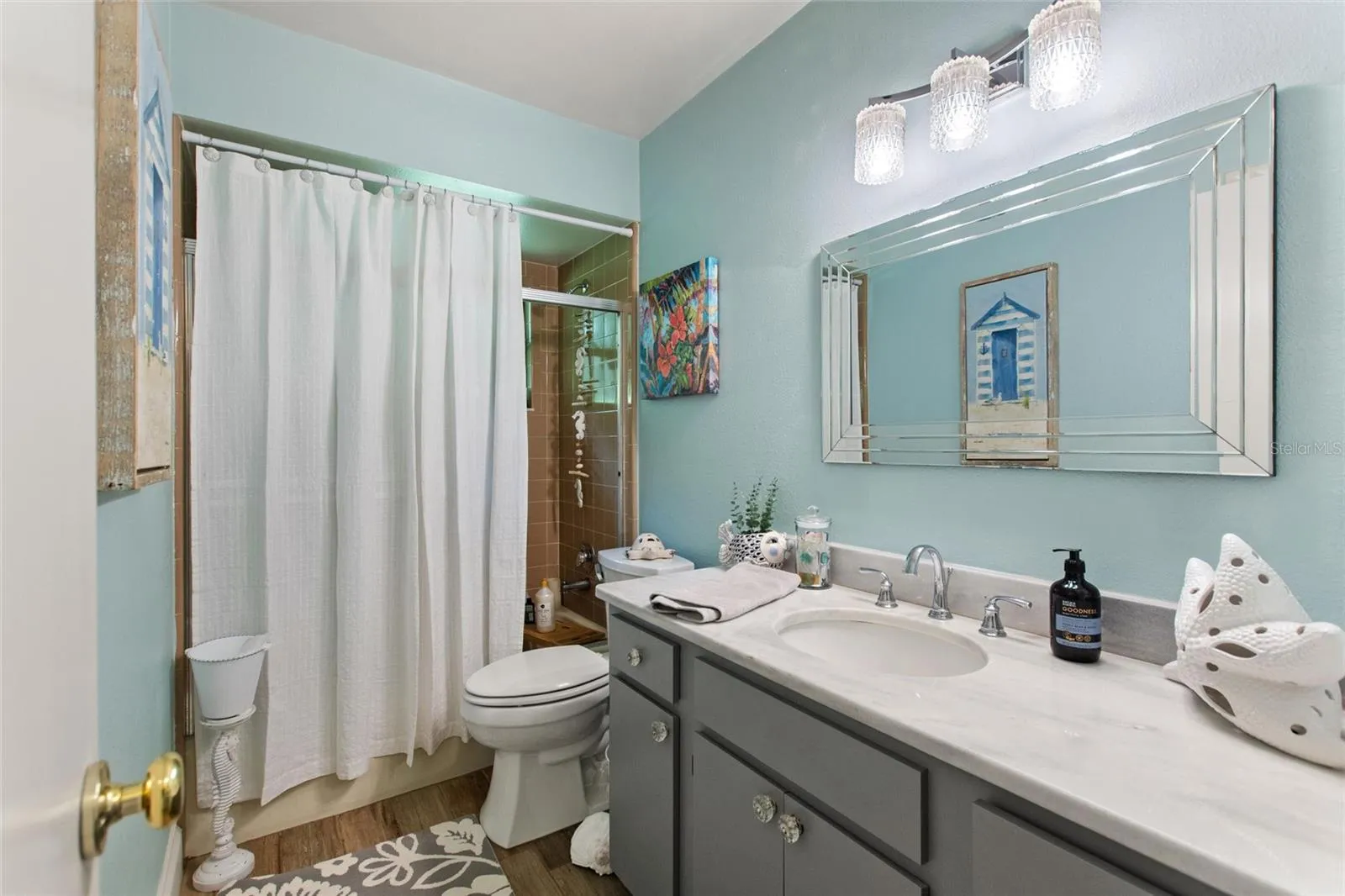 HALL BATH