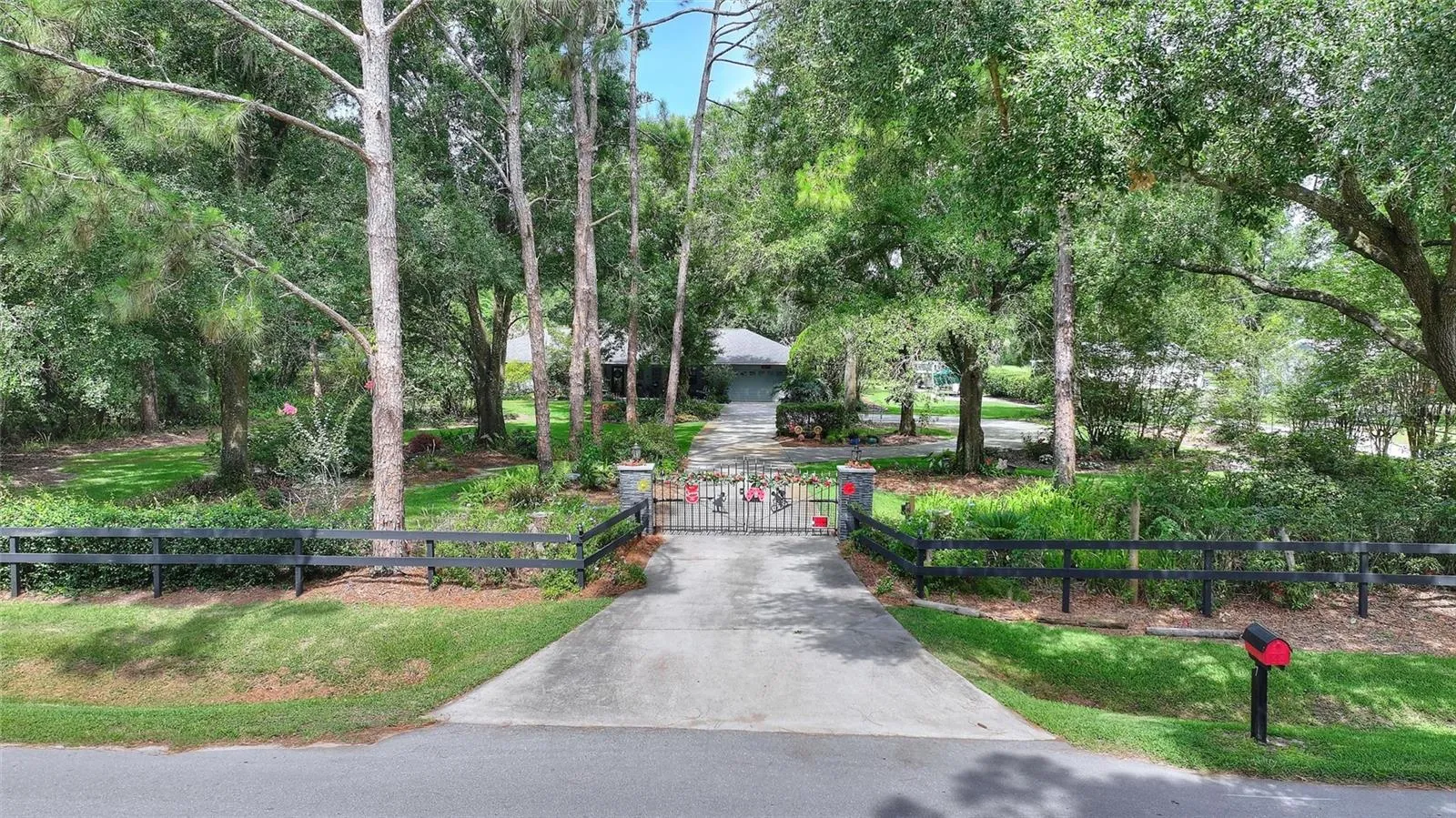 FRONT GATE
