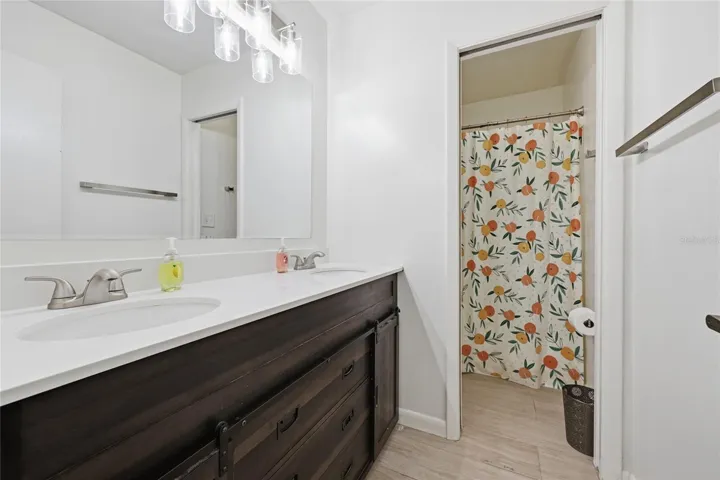 Upstairs Bathroom