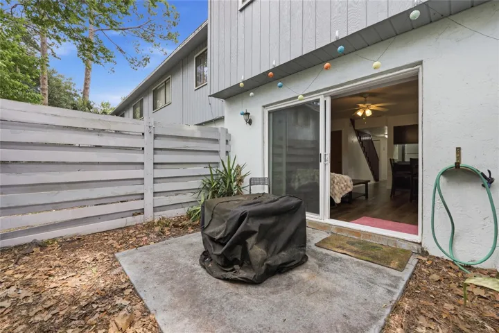Private Patio Privacy Fence