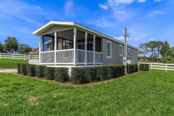 Enjoy Screen Porch overlooking pastures....