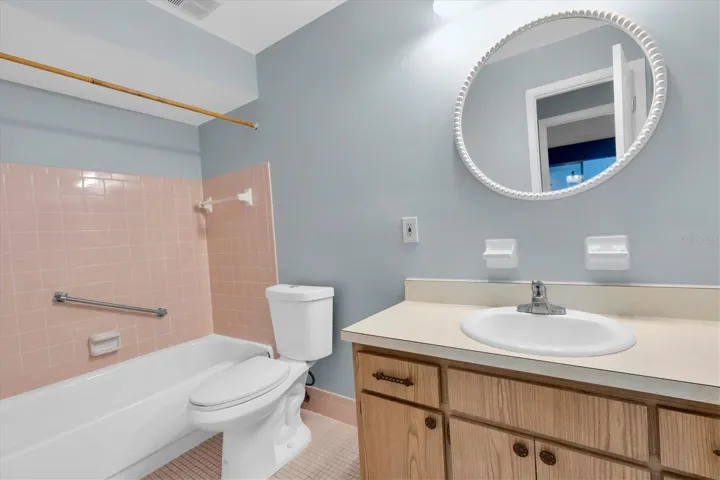 Main Bathroom