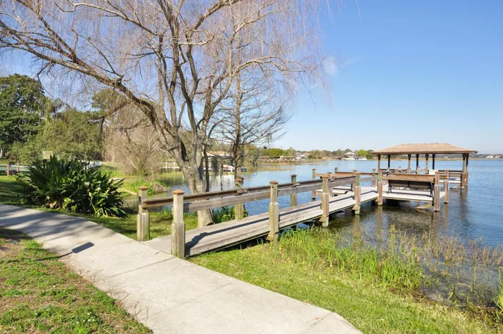 Community dock