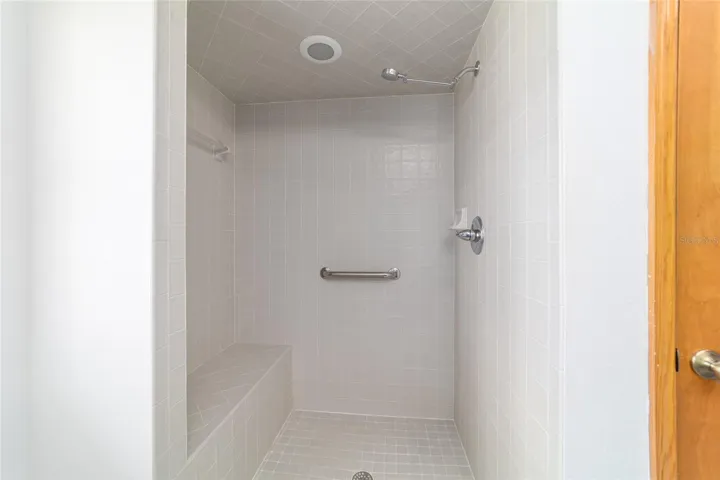 In-Law Suite/Guest Shower