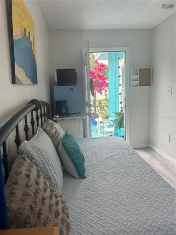 Third bedroom entrance