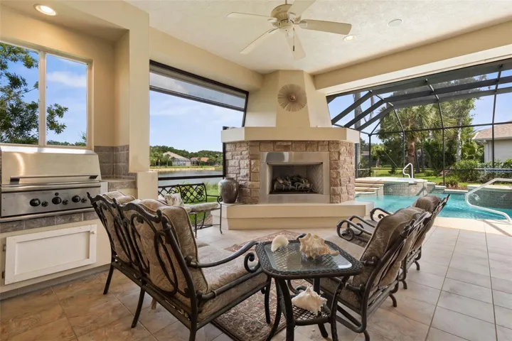 Outdoor Kitchen