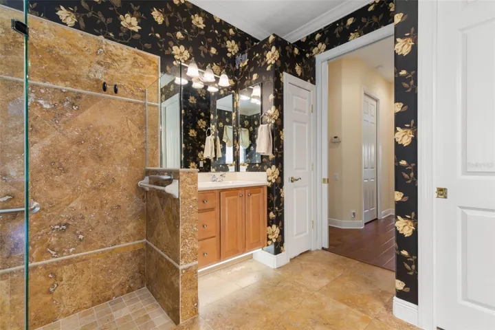 Walk in Shower