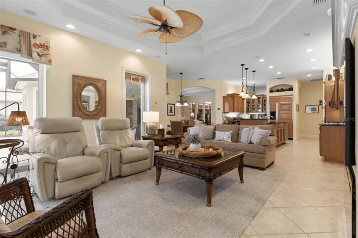 Great Room w/Fan