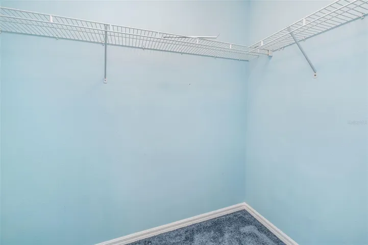 Walk-in closet