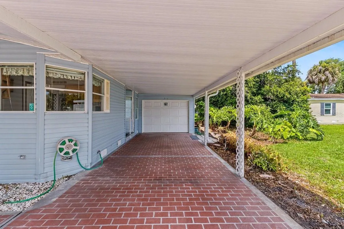 Carport