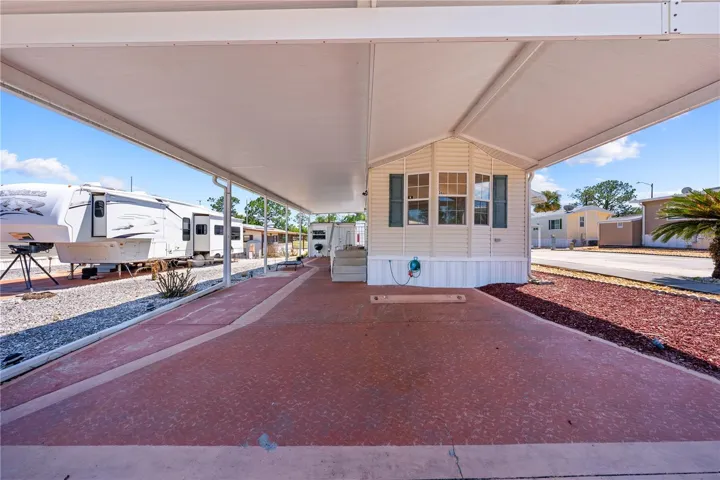 Carport