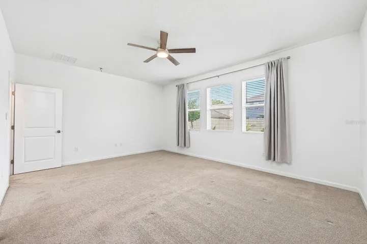 Main floor primary suite.