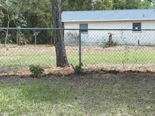 Fenced-in lot