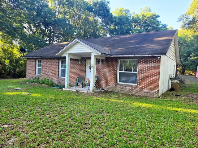 3/2 home on acreage!