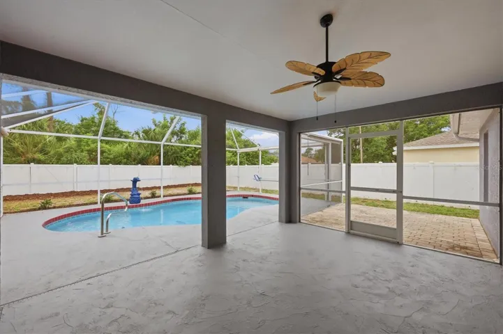 LANAI AND POOL