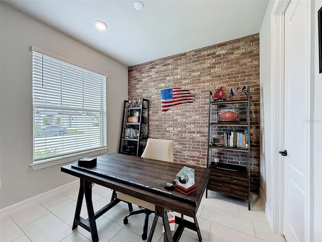 4th bedroom/office
