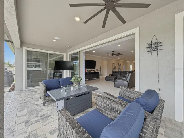 Screened patio