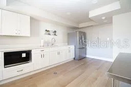 Community Kitchen