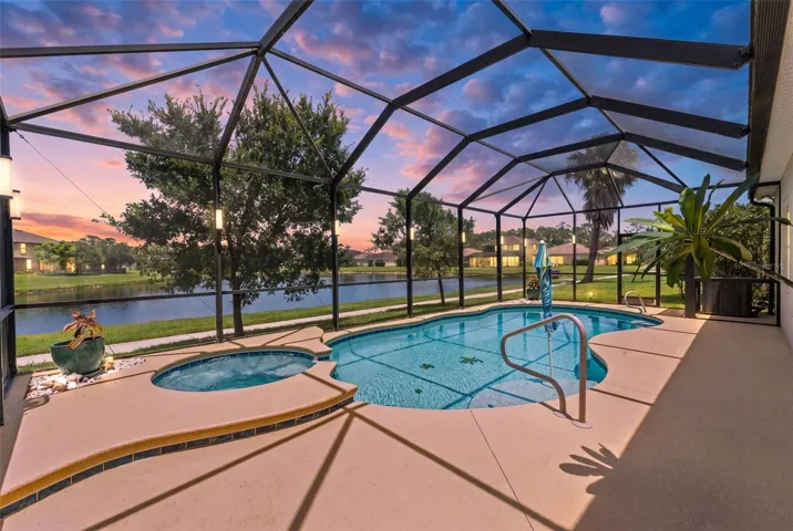 Saltwater Pool & Spa