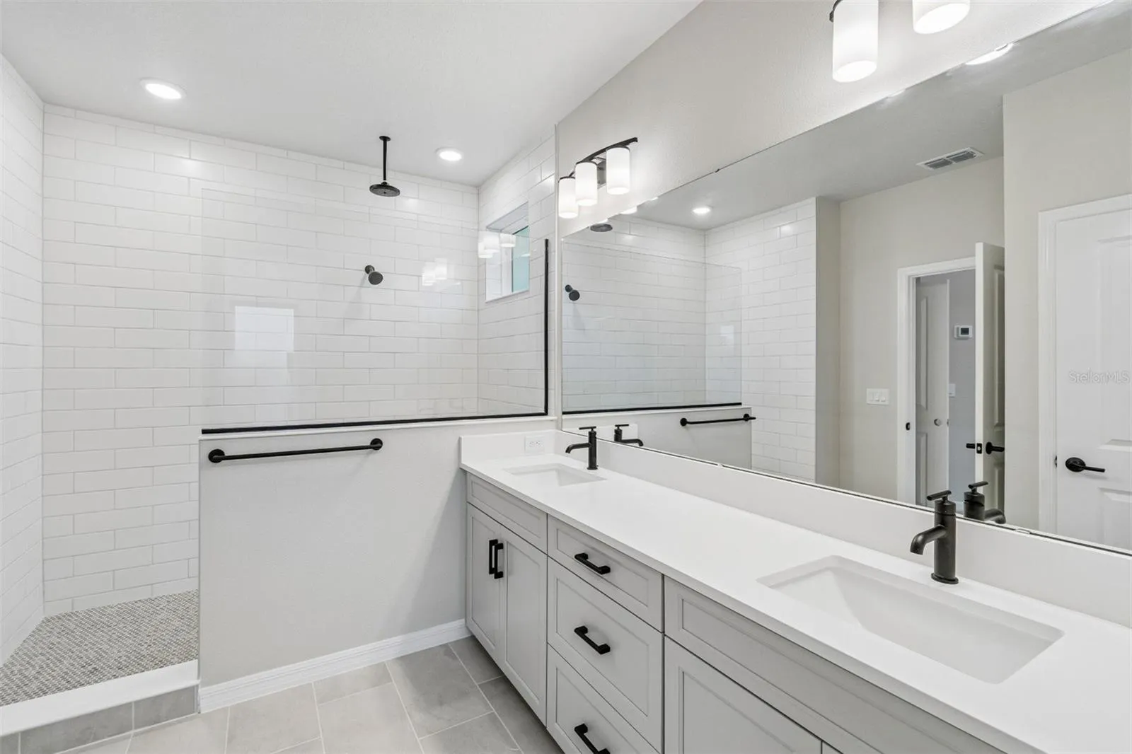Owner's Bath