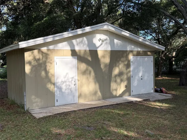 Shed