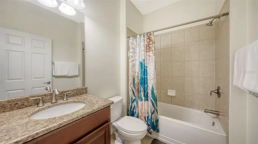Guest bathroom off the hallway