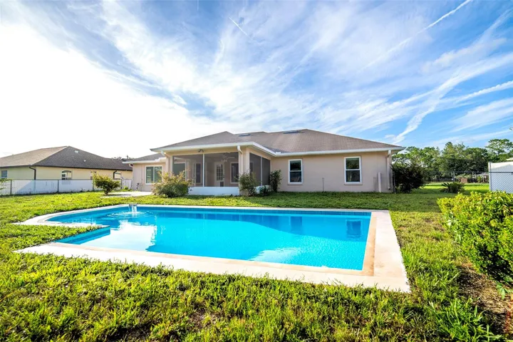 Backyard virtually staged