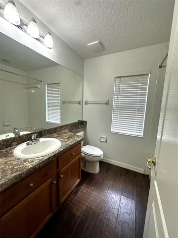 2nd Bathroom