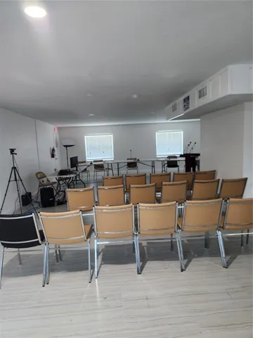 Clubhouse Meeting Room