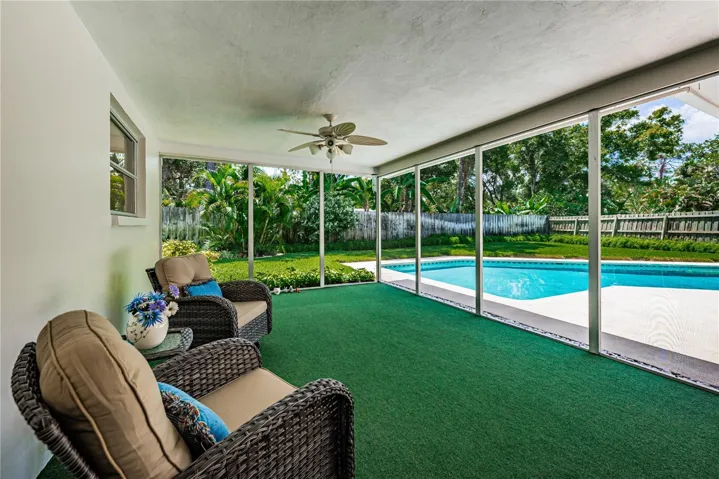 Oversized covered lanai