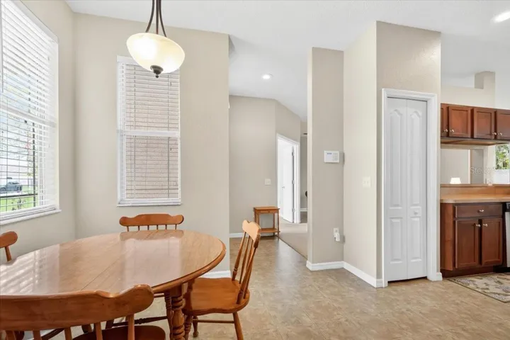 Breakfast nook in Kitchen