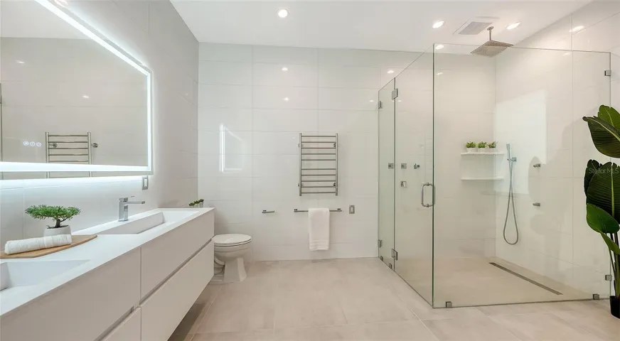 Primary bath
