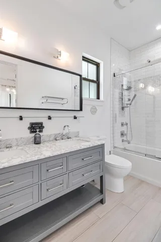 Guest house bath.