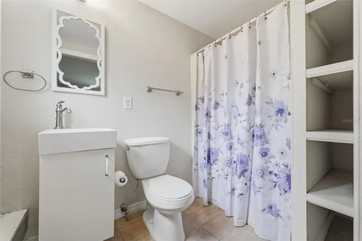 ADU- Full Bathroom with Step-In Shower