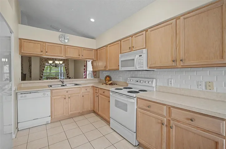 Tiled backsplash