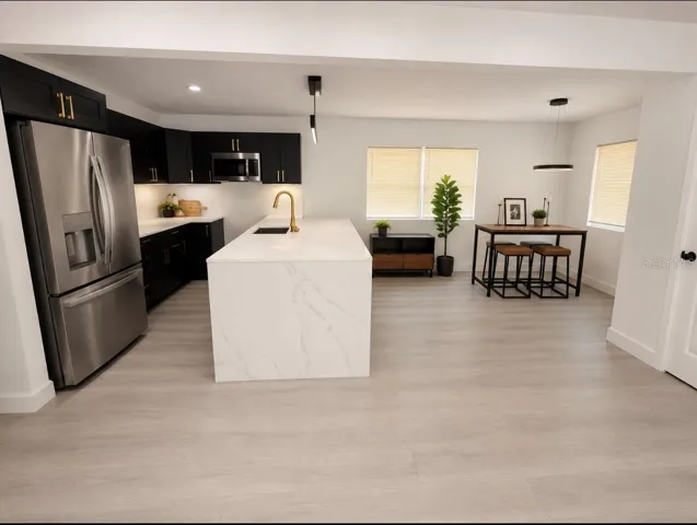 Kitchen/Dining