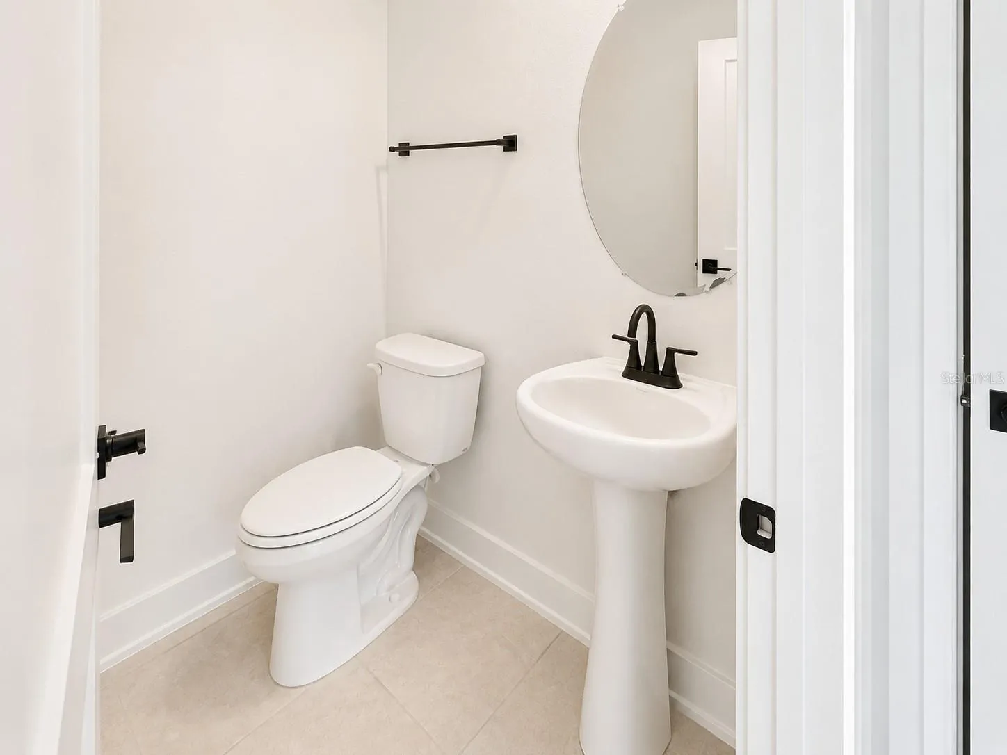 Guest Bath Room