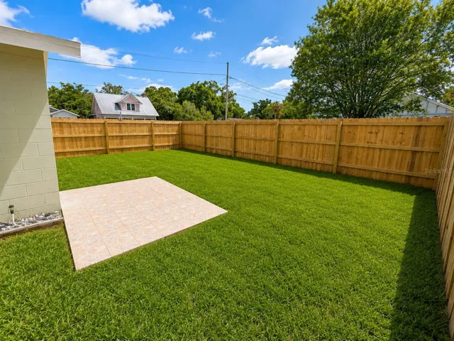 Lawn has been viturally altered.