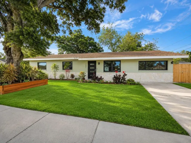 Lawn has been viturally altered.